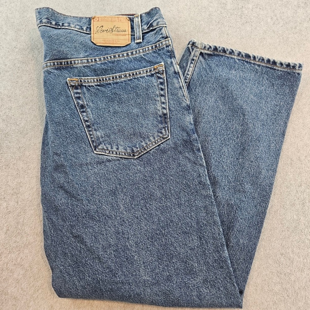 Levi Strauss Signature Regular Fit Jeans Men's Size 44 x 30" Medium Wash